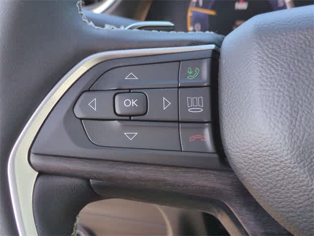 Thumbnail: 2025 Jeep Grand Cherokee - 26