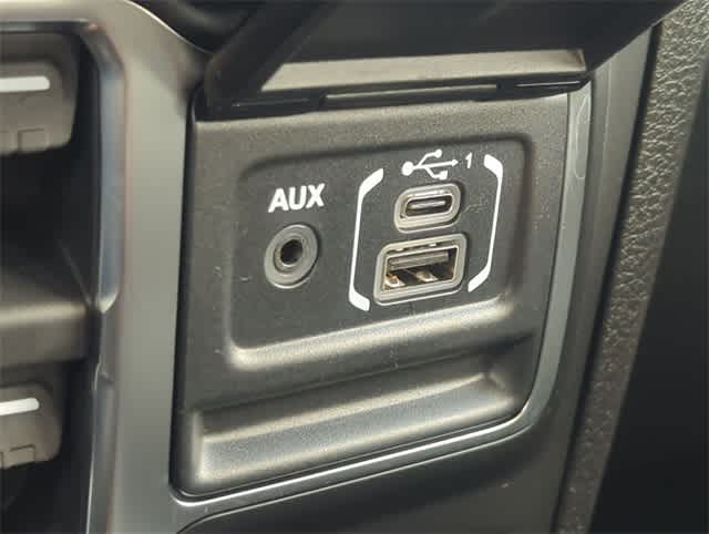 Thumbnail: 2026 Jeep Gladiator - 30