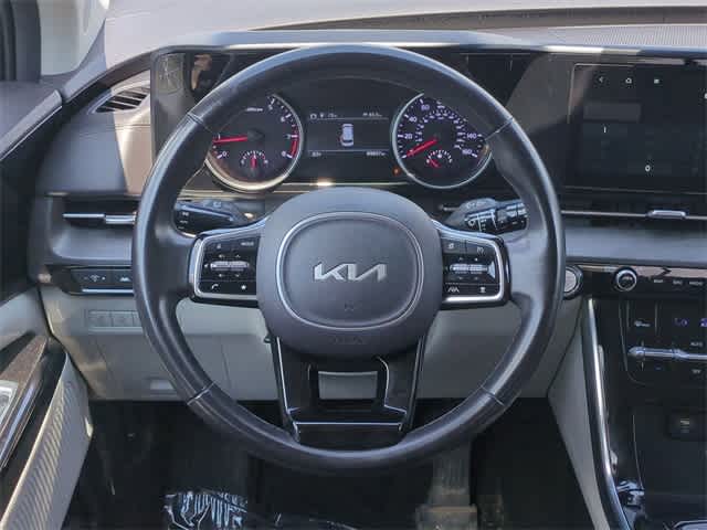 Thumbnail: 2022 Kia Carnival - 21
