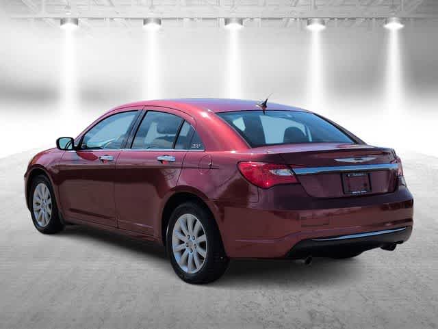 Thumbnail: 2013 Chrysler 200 - 6
