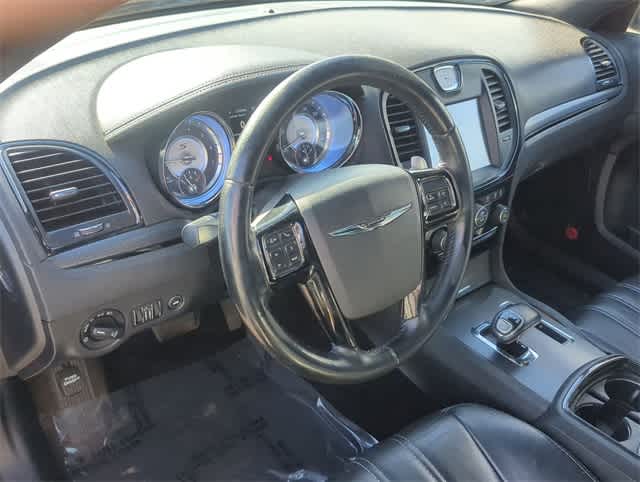 Thumbnail: 2014 Chrysler 300 - 10