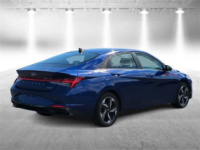 Thumbnail: 2023 Hyundai Elantra - 8