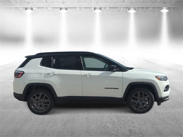 Thumbnail: 2026 Jeep Compass - 9