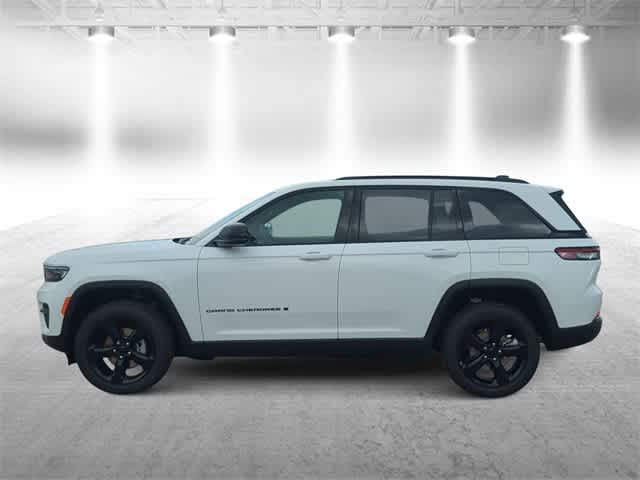 Thumbnail: 2025 Jeep Grand Cherokee - 5