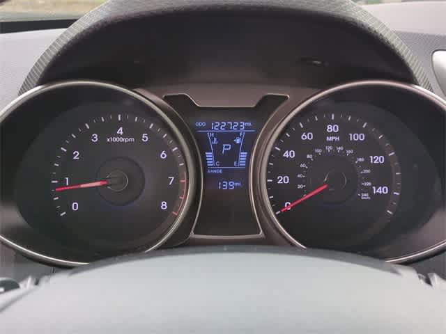 2012 Hyundai Veloster N 32