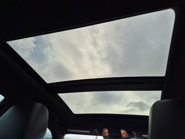 Thumbnail: 2014 Chrysler 300 - 21
