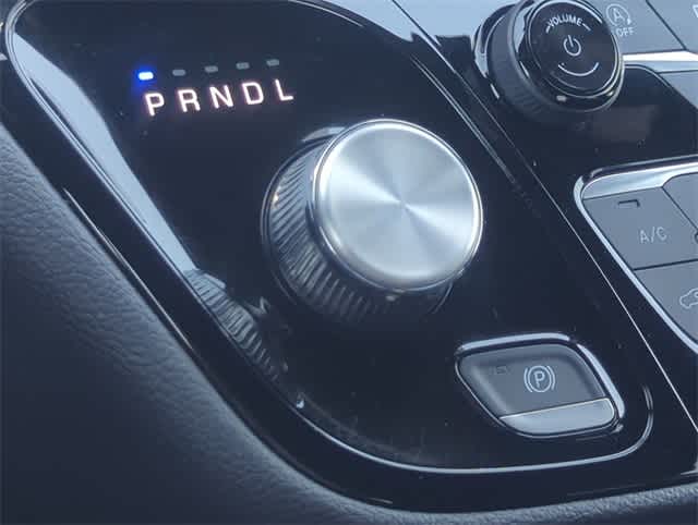 Thumbnail: 2023 Chrysler Pacifica - 33