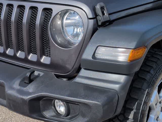 Thumbnail: 2018 Jeep Wrangler - 11