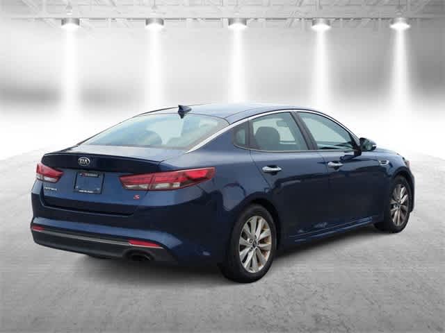 Thumbnail: 2018 Kia Optima - 8