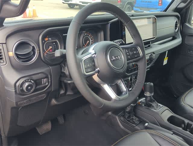 Thumbnail: 2025 Jeep Wrangler - 10