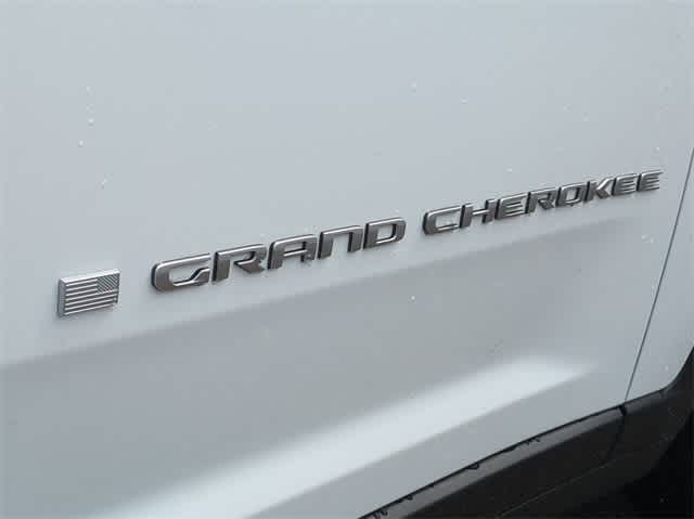 Thumbnail: 2024 Jeep Grand Cherokee - 13