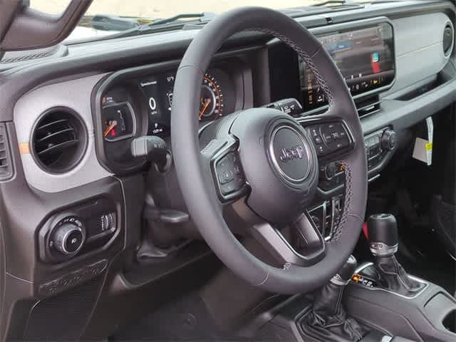 Thumbnail: 2025 Jeep Wrangler - 10