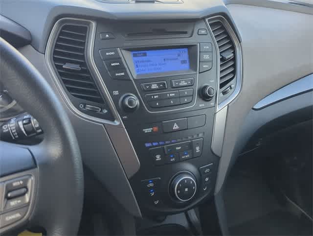 Thumbnail: 2016 Hyundai Santa Fe - 27