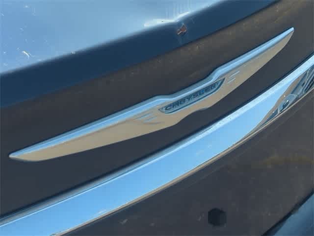 Thumbnail: 2012 Chrysler 200 - 13