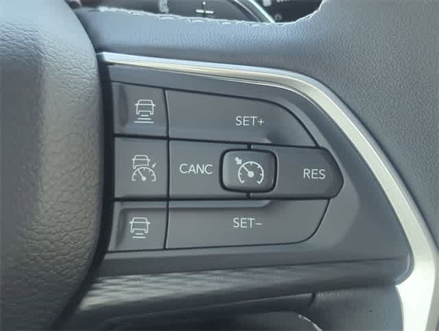 Thumbnail: 2025 Jeep Grand Cherokee - 24