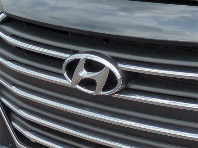 Thumbnail: 2018 Hyundai Elantra - 12