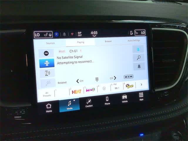 Thumbnail: 2026 Chrysler Pacifica - 32