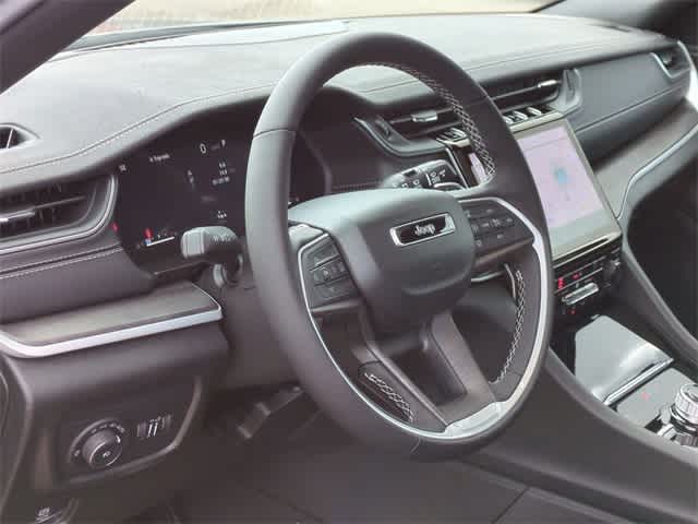 Thumbnail: 2025 Jeep Grand Cherokee - 10