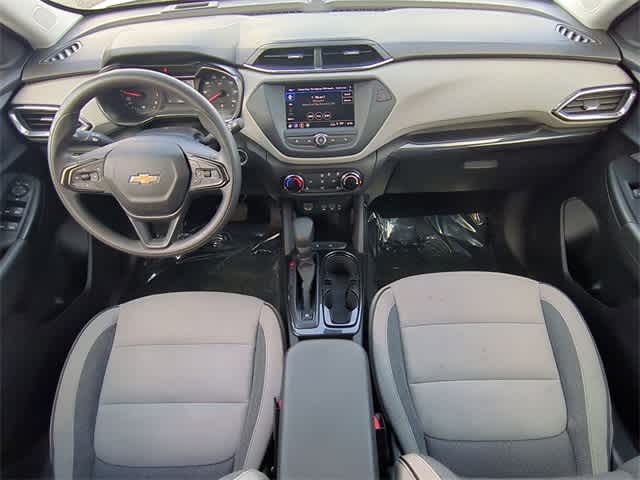 Thumbnail: 2023 Chevrolet TrailBlazer - 15