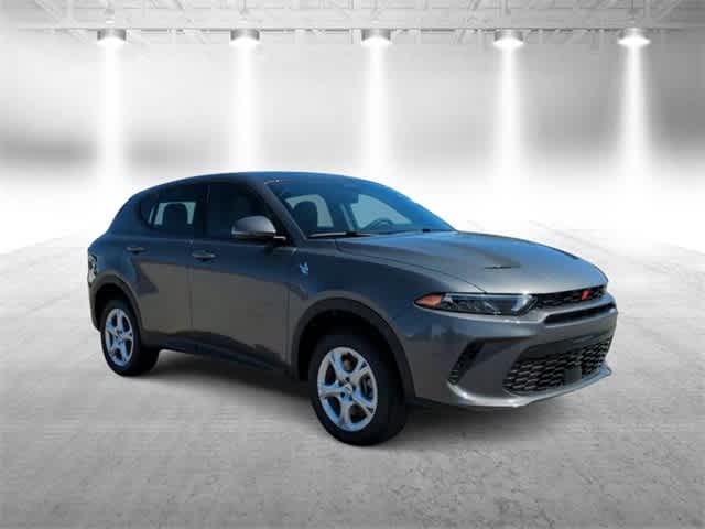 2024 Dodge Hornet GT photo 2