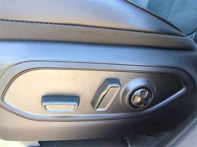 Thumbnail: 2025 Jeep Grand Cherokee L - 17