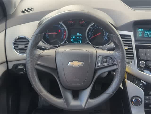Thumbnail: 2012 Chevrolet Cruze - 22