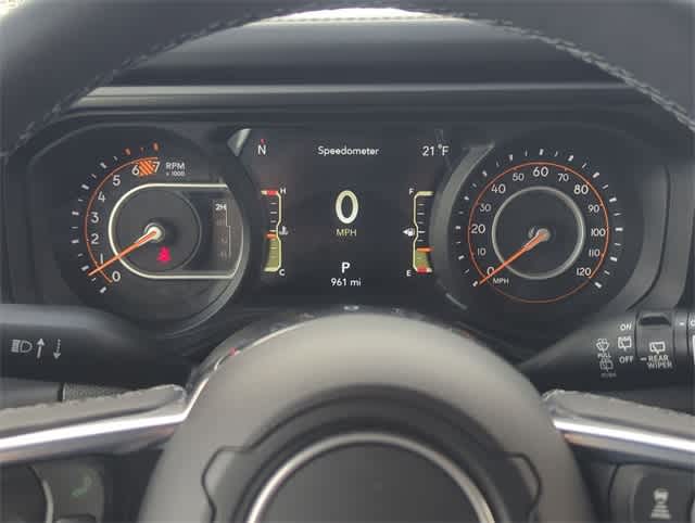 Thumbnail: 2025 Jeep Wrangler - 33