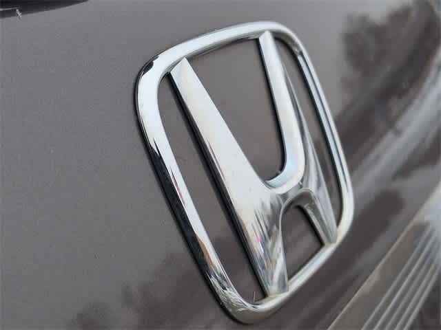 Thumbnail: 2015 Honda Odyssey - 11