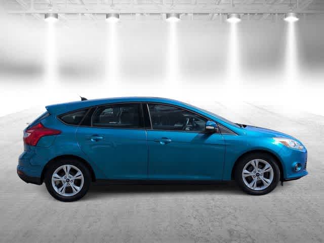 Thumbnail: 2014 Ford Focus - 9