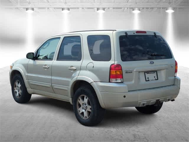 Thumbnail: 2005 Ford Escape - 6