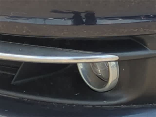 Thumbnail: 2012 Chrysler 200 - 11