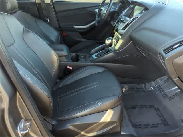 Thumbnail: 2013 Ford Focus - 21