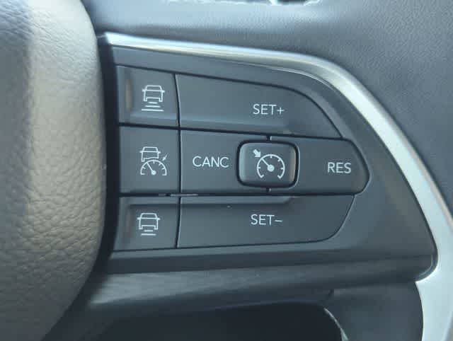 Thumbnail: 2025 Jeep Grand Cherokee - 24