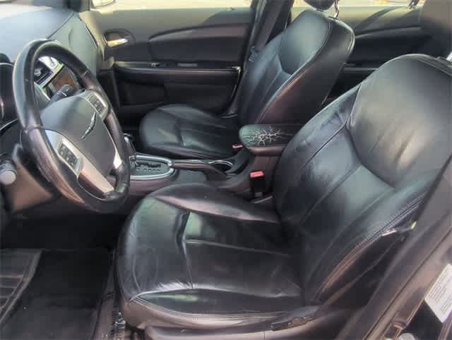 Thumbnail: 2012 Chrysler 200 - 16