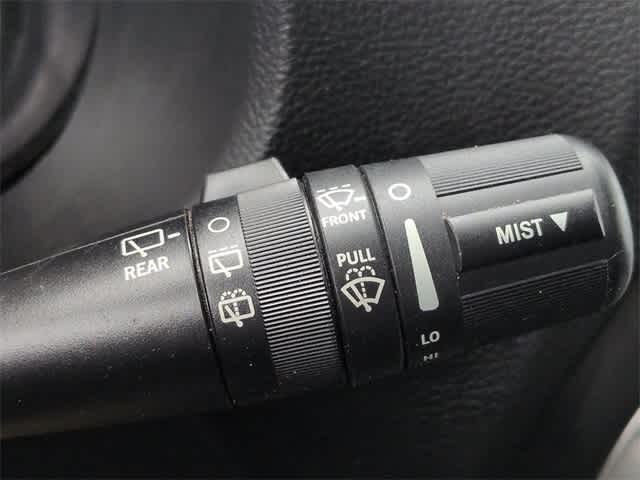 Thumbnail: 2014 Jeep Wrangler - 24