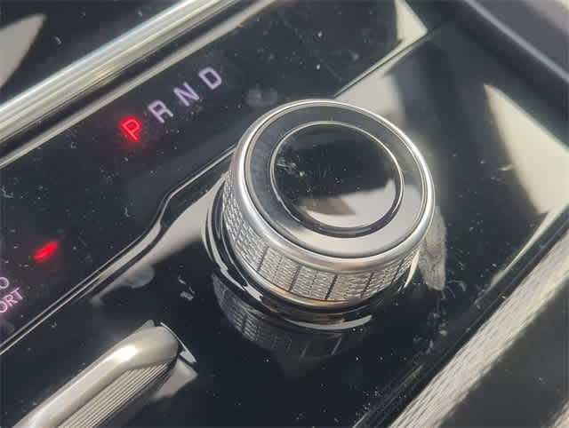 Thumbnail: 2025 Jeep Grand Cherokee - 34