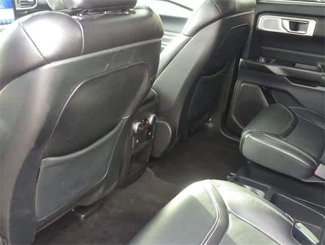 Thumbnail: 2020 Ford Explorer - 18