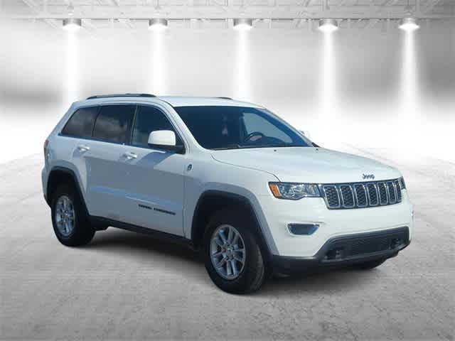 Used 2018 Jeep Grand Cherokee Laredo E with VIN 1C4RJFAG6JC348114 for sale in Garden City, MI