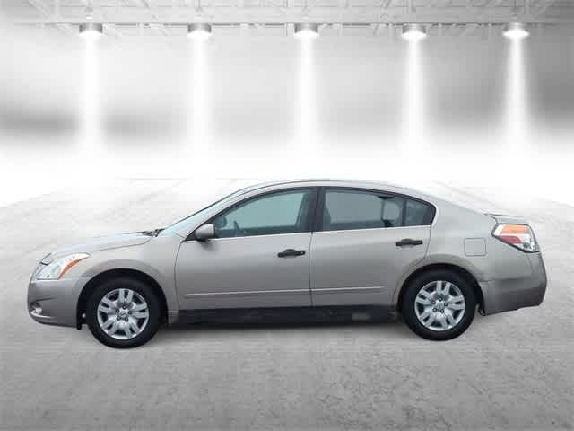Thumbnail: 2012 Nissan Altima - 5