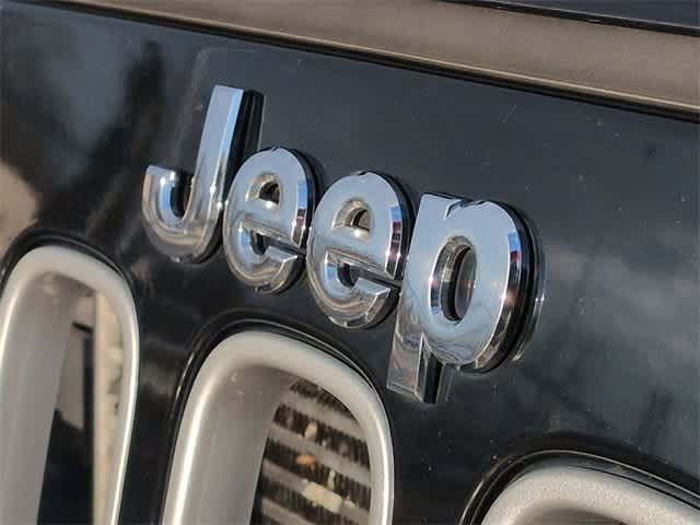 Thumbnail: 2016 Jeep Wrangler - 12