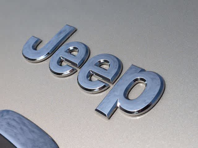 Thumbnail: 2014 Jeep Cherokee - 12