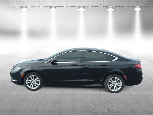 Thumbnail: 2015 Chrysler 200 - 5