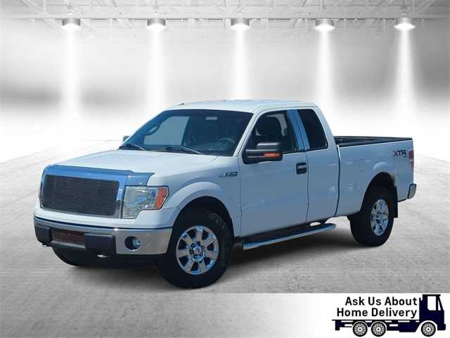 2013 Ford F-150 XLT -
                  Garden City, MI