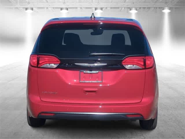 Thumbnail: 2026 Chrysler Voyager - 7