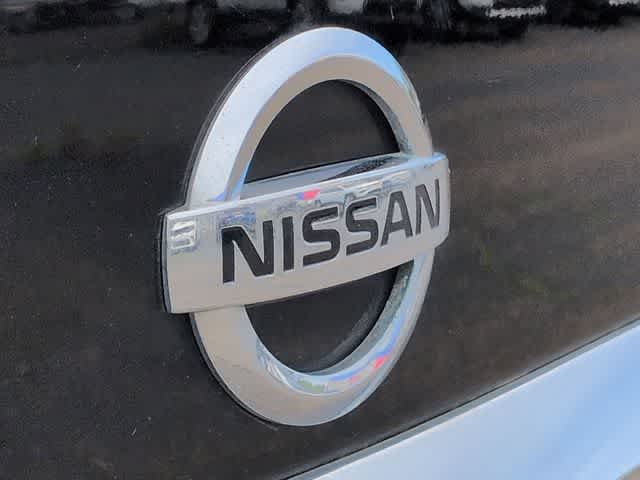 Thumbnail: 2015 Nissan Altima - 12
