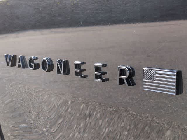 Thumbnail: 2024 Jeep Wagoneer - 11