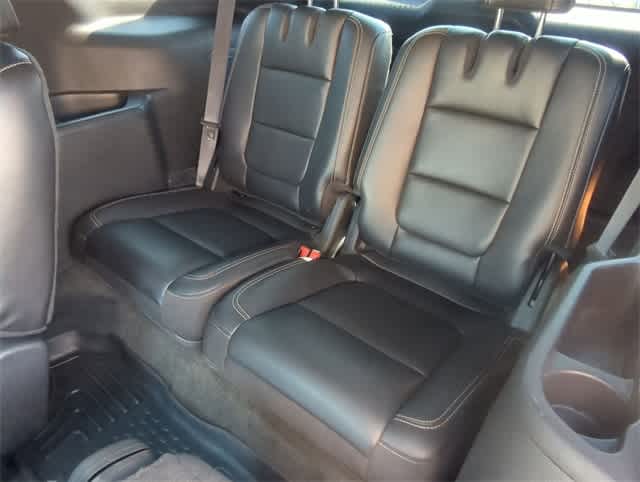 Thumbnail: 2014 Ford Explorer - 21