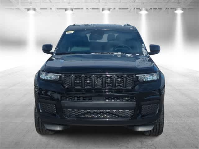 Thumbnail: 2025 Jeep Grand Cherokee L - 3
