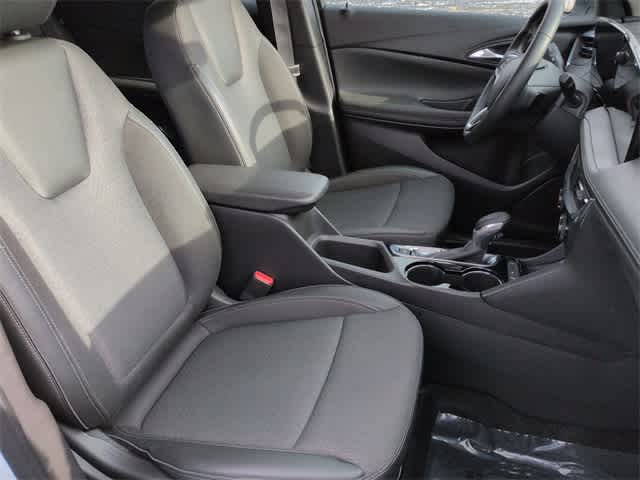 Thumbnail: 2025 Buick Encore GX - 21