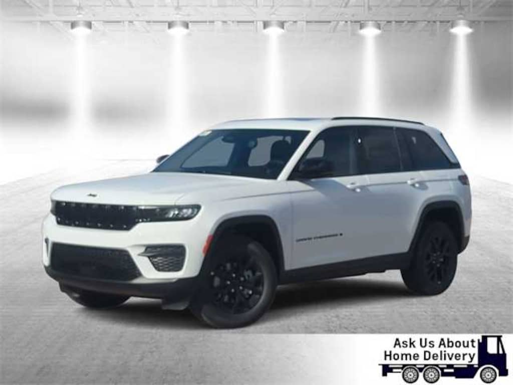 New 2025 Jeep Grand Cherokee Laredo Sport Utility